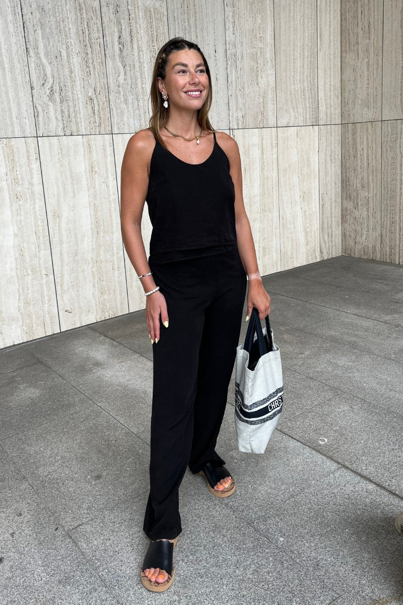 Marlene Hose LENI aus TENCEL™ Schwarz