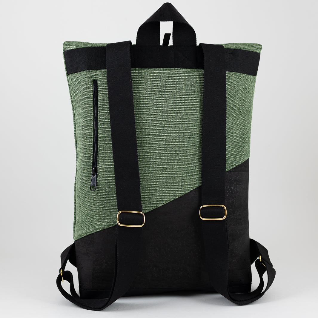 Kleiner Rolltop Rucksack Kork Schwarz Canvas Waldgrün mit Geheimfach - vegan und handgefertigt in Berlin | NOAS