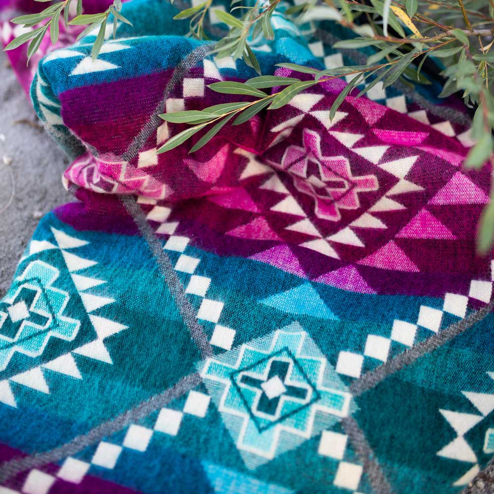 ETHNO Kingsize Decke Antisana Pink/Turquoise