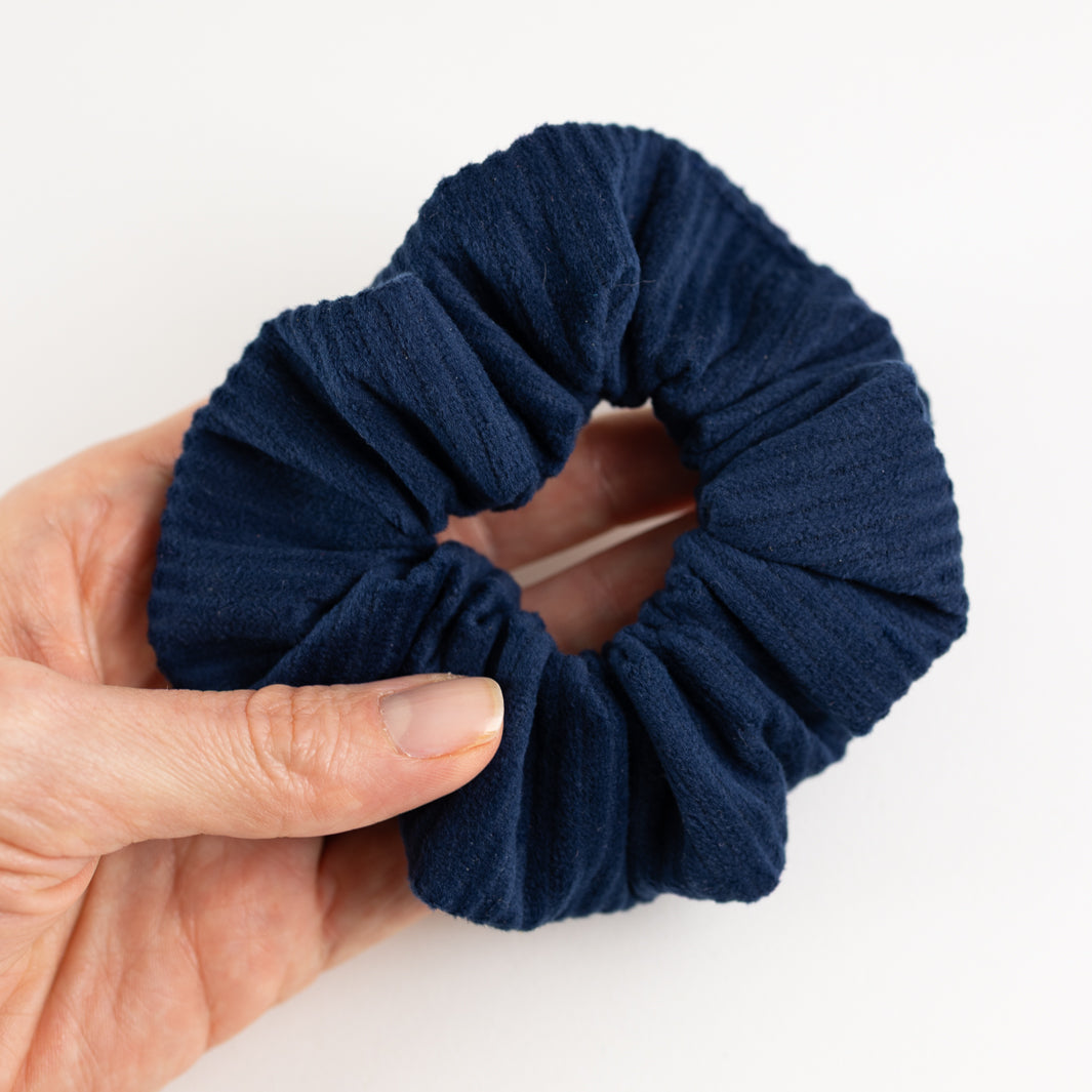 NOAS Scrunchie Cord Samt Dunkelblau