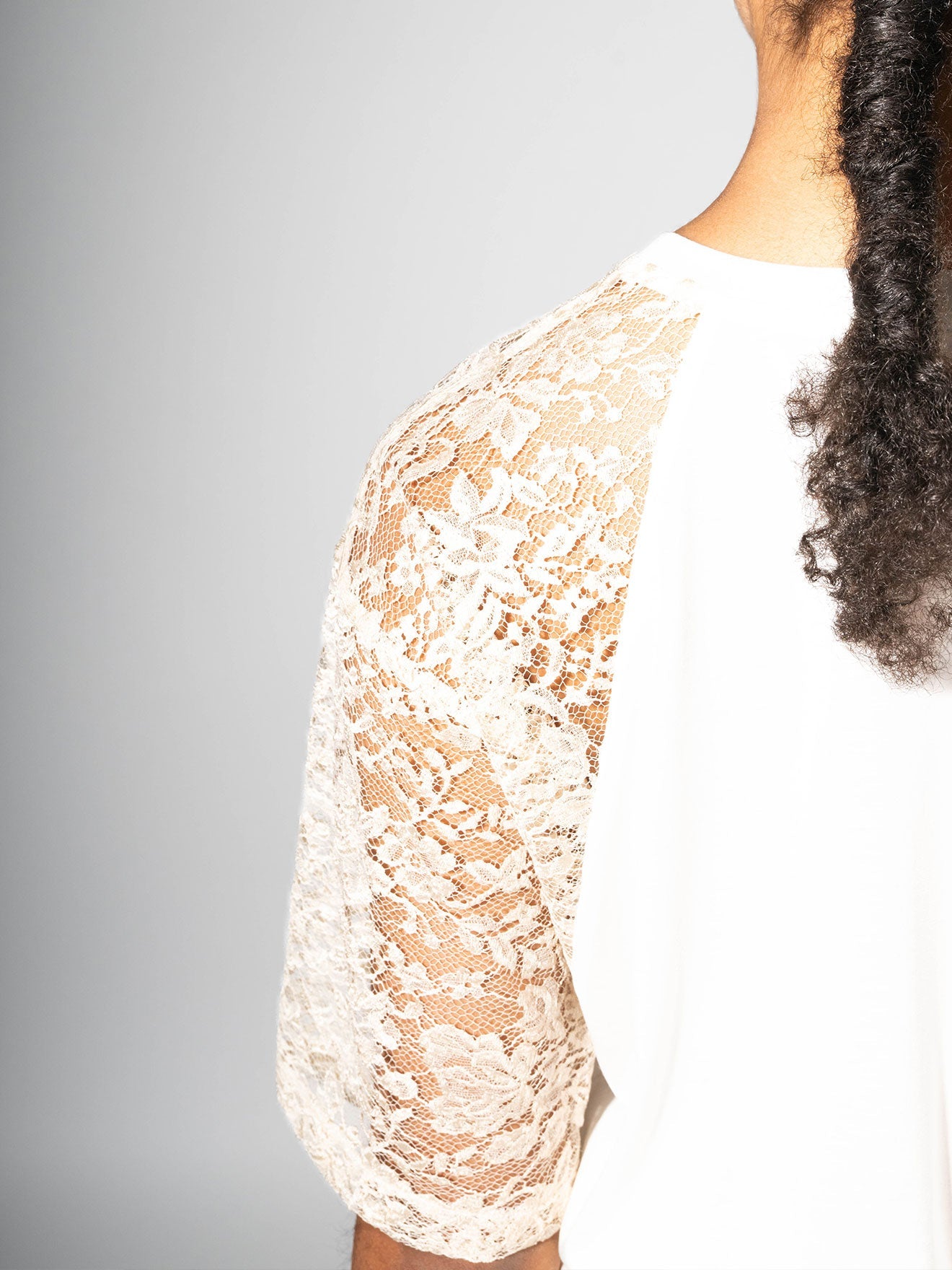 LACEY 2 T-Shirt loose fit - mit Spitze in Ecru