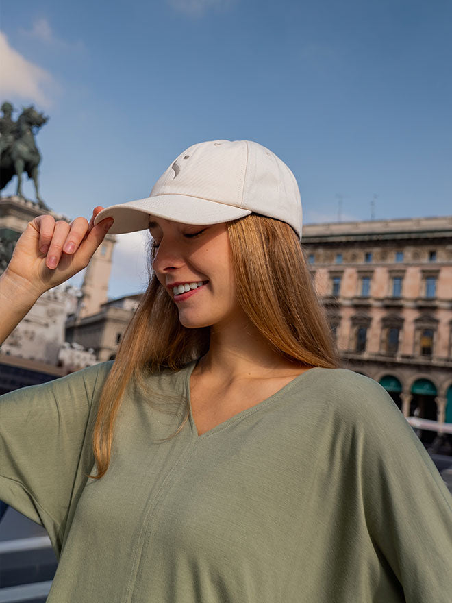 Dezentes Cap in Light Beige