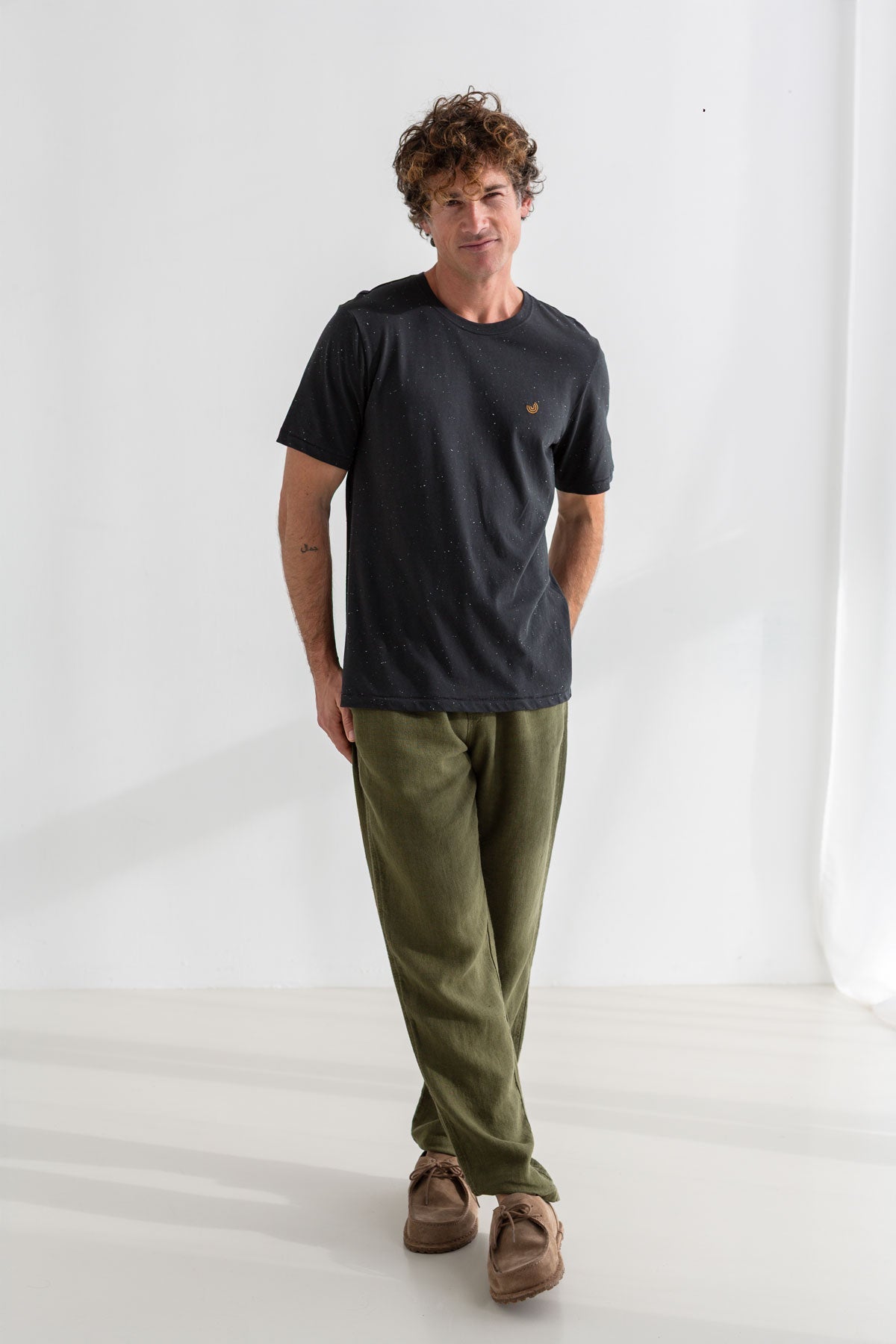 Herren T-Shirt Qalito aus Bio-Baumwolle in dunkelgrau von Twothirds